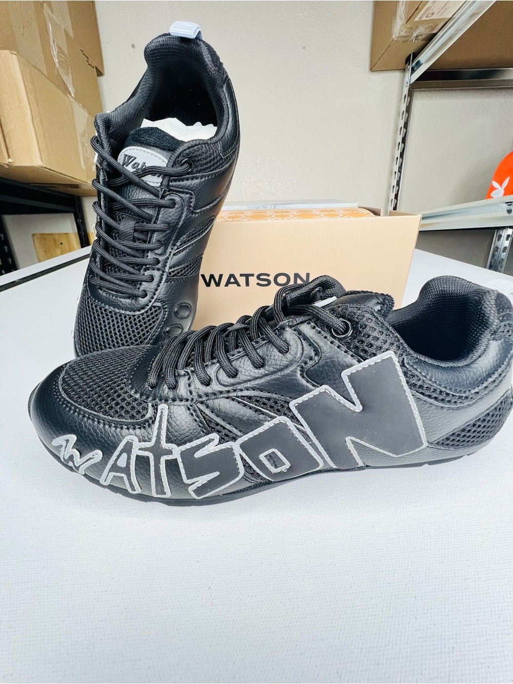 Size 8 Men’s Watson Low Pro Black Athletic Sneakers